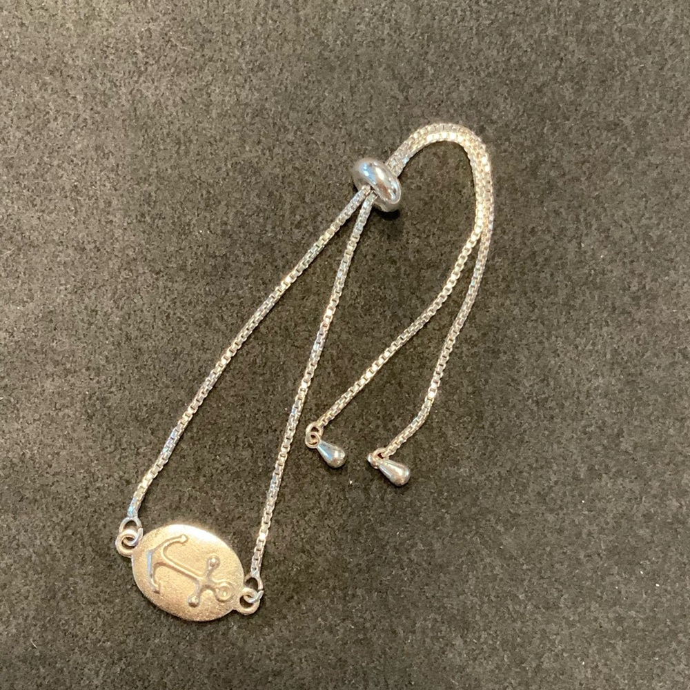Silver tone Anchor charm bracelet